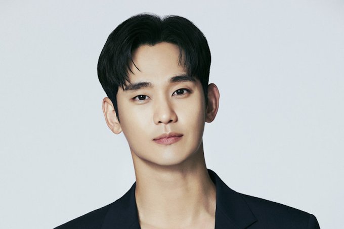 kim soo hyun-thumbnail