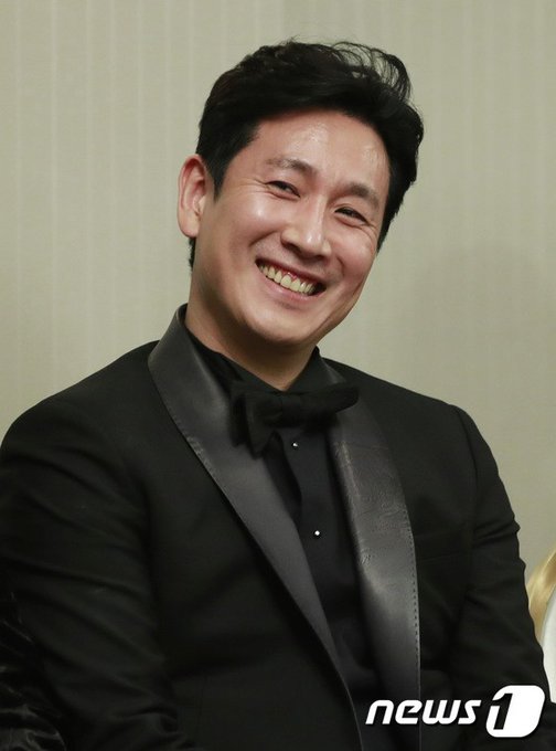 lee sun kyun
