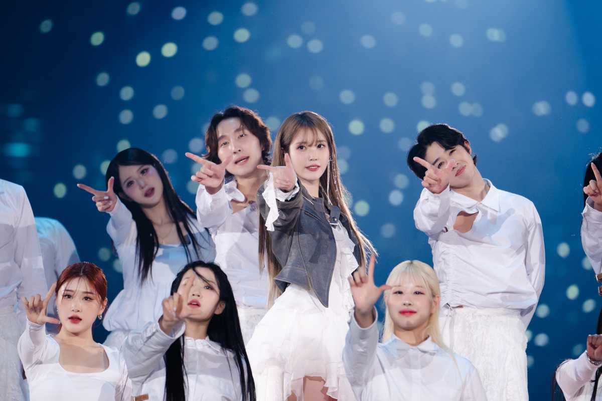 iu-concert-11 031024