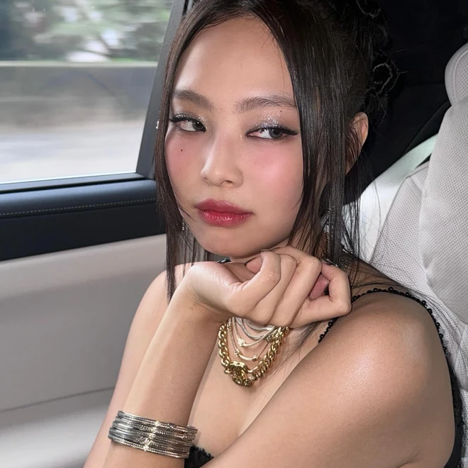 blackpink jennie