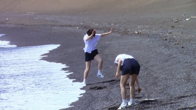 newjeans mv