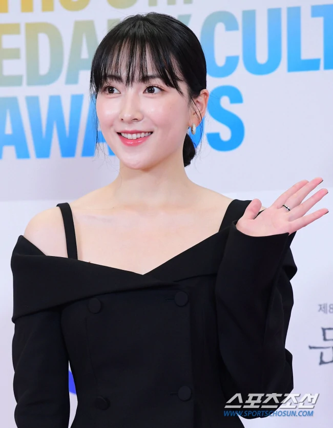 kang ji young