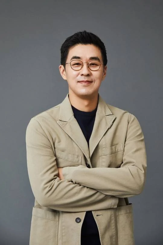 HYBE CEO Park Ji-won