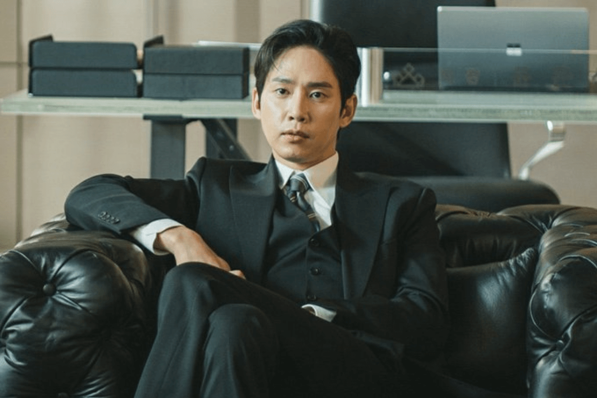 park sung hoon - queen of tears thumbnail