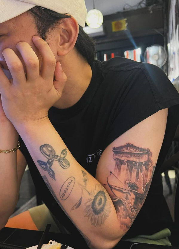 Park Yoochun's current status, tattoos covering forearm revealed