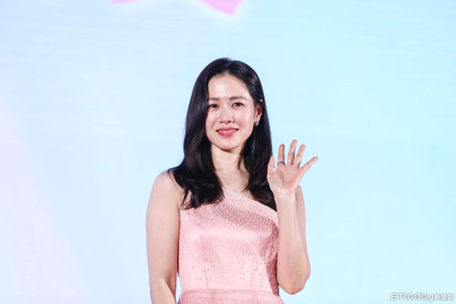 son ye jin