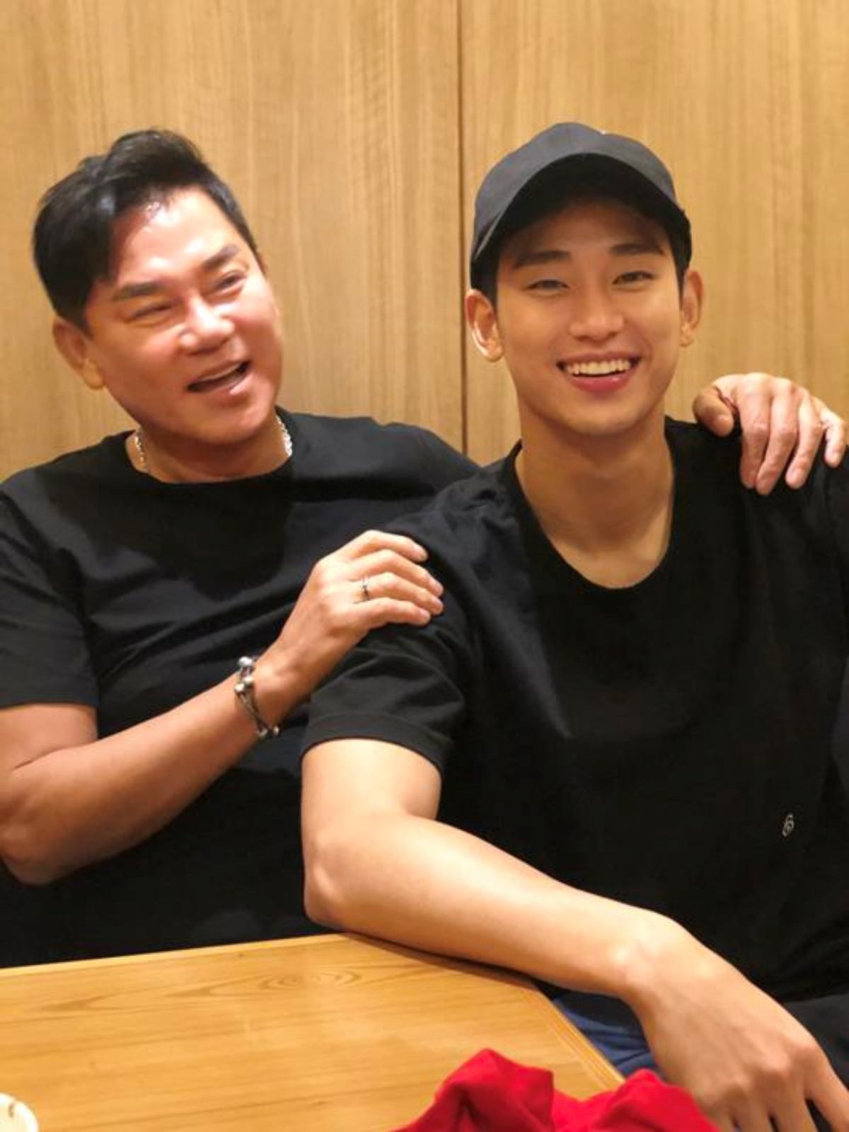 Kim Soo-hyun, Kim Chung-hoon