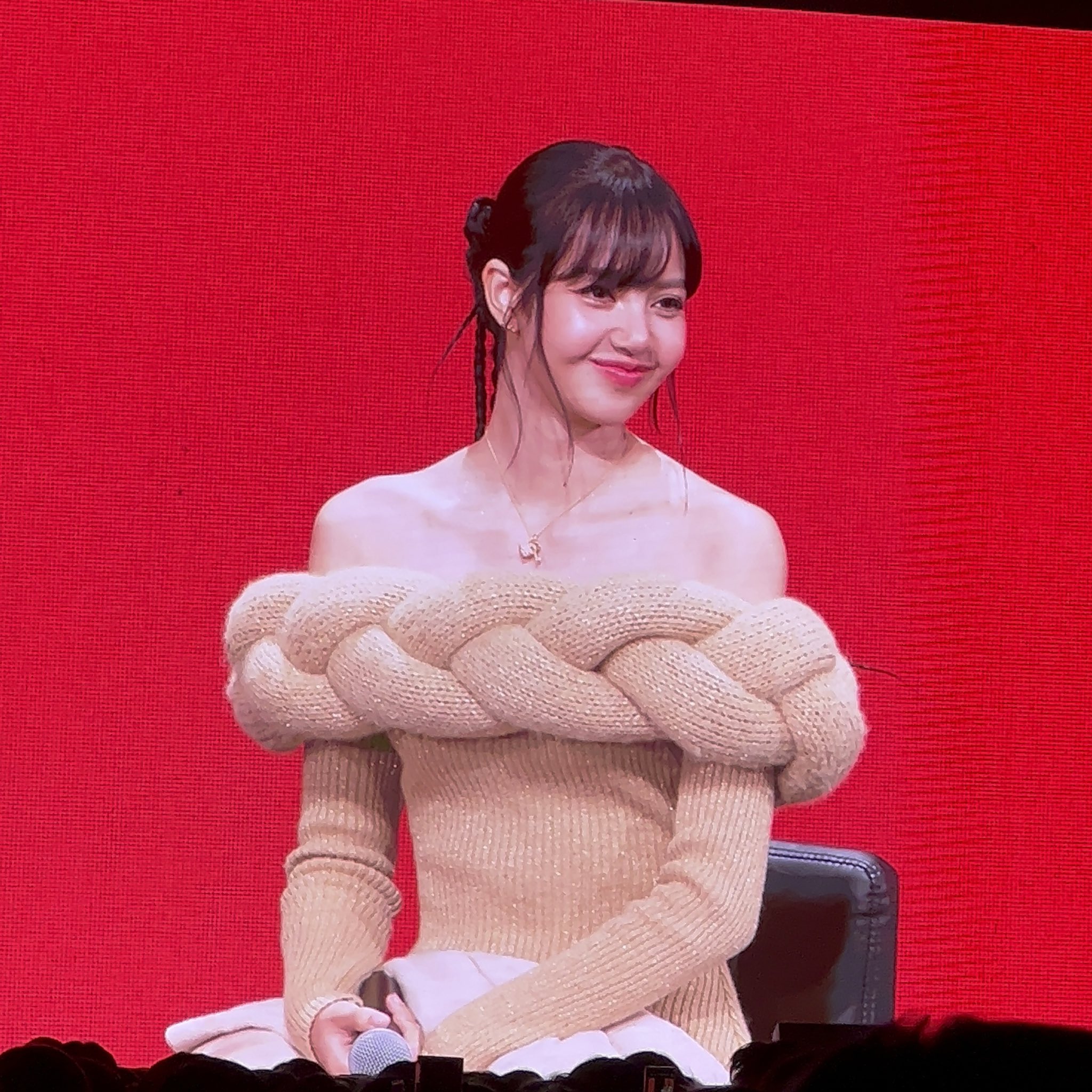 lisa blackpink-fanmeeting Thailand