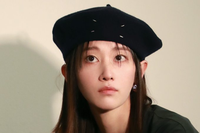 Jeon Jong-seo-thumbnail