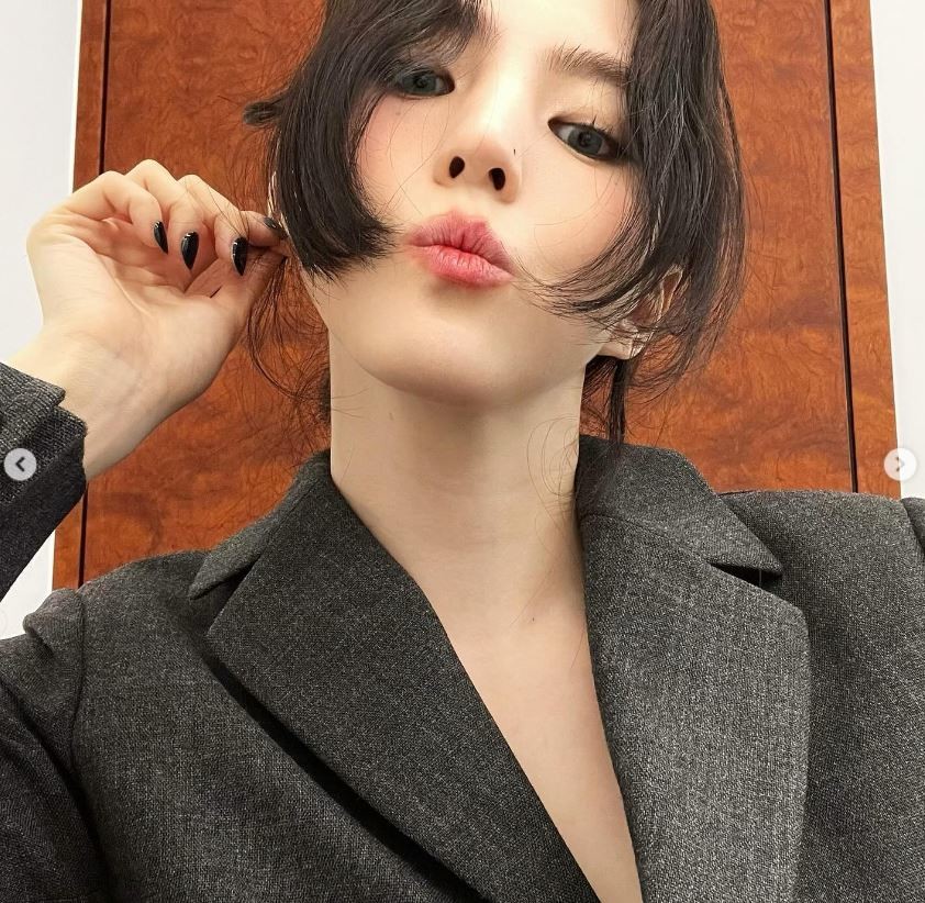 han so hee