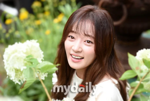 song ha yoon
