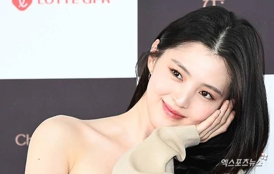 han so hee-thumbnail