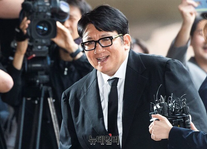 bang si hyuk