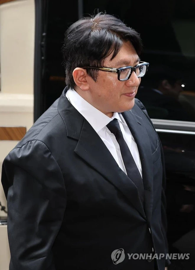 bang si hyuk