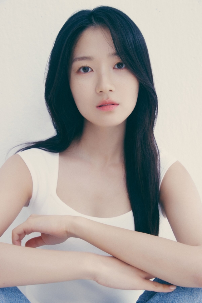 kim hye yoon
