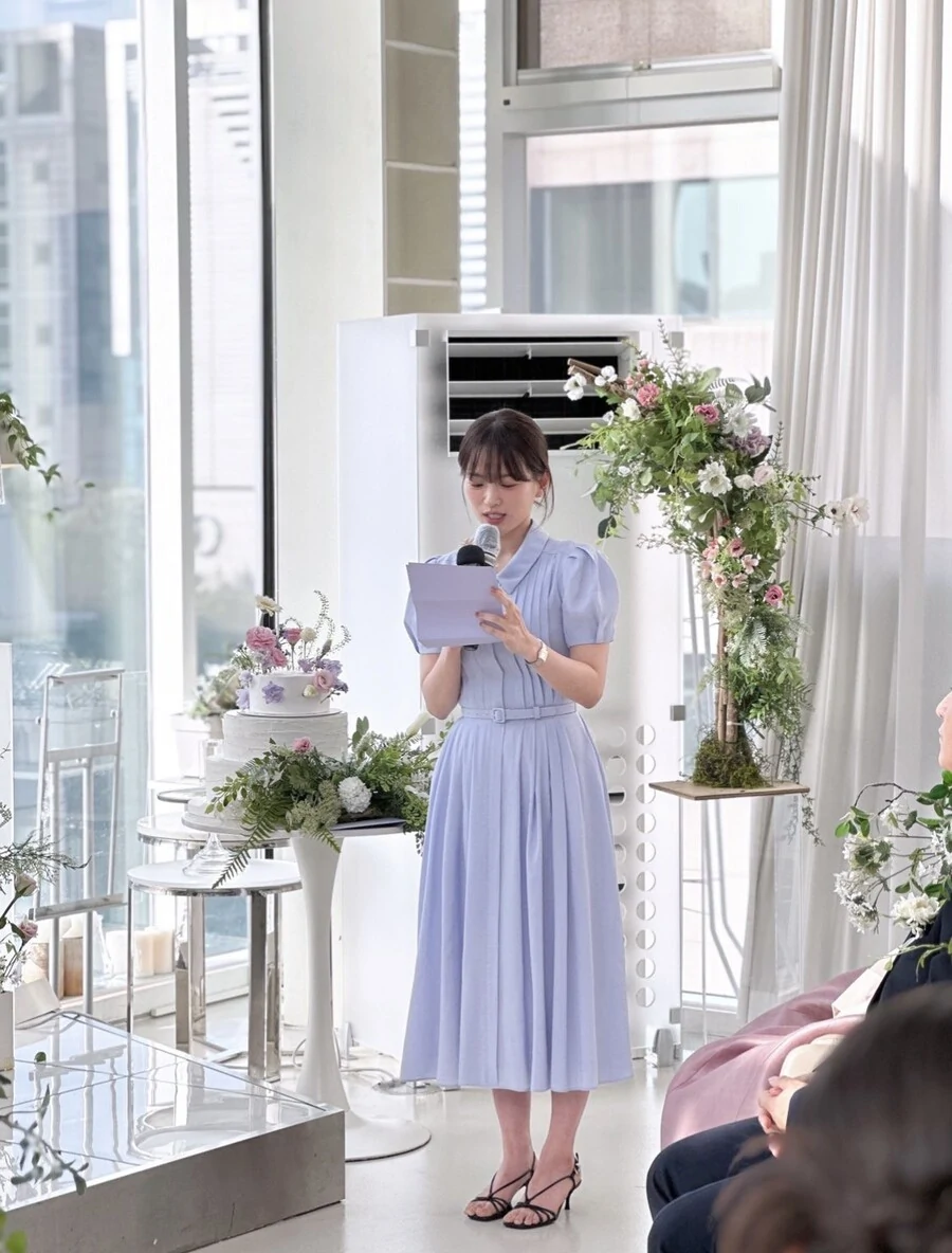 Chun Woo-hee Congratulates Longtime Fan’s Wedding