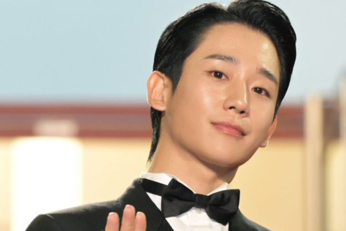 jung hae in thumbnail
