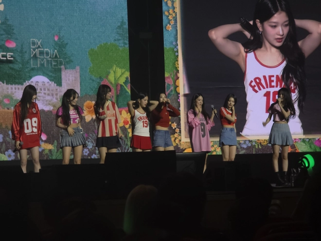 fromis_9