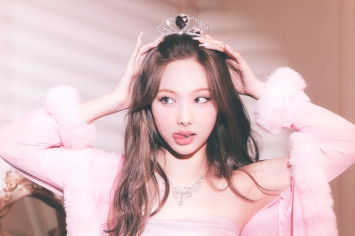 twice nayeon thumbnail