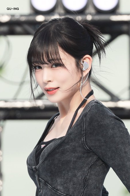 lee chae young