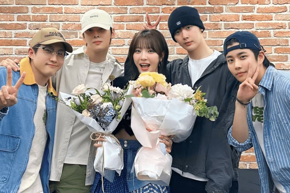 astro moonsua thumbnail