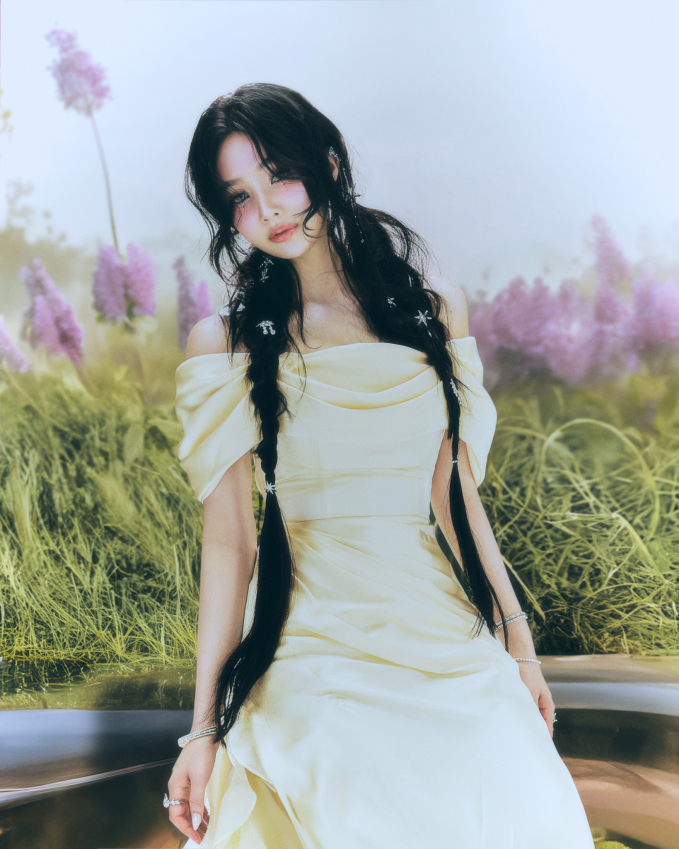 Red Velvet Joy Cosmic