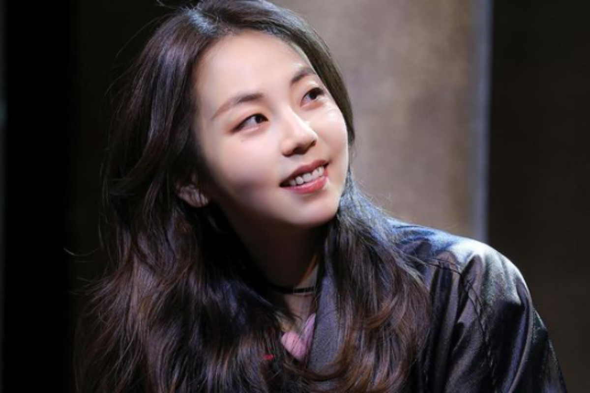 ahn so hee thumbnail