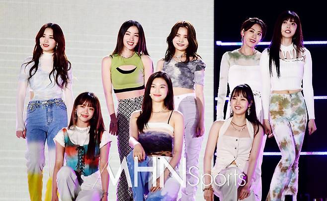 weki meki