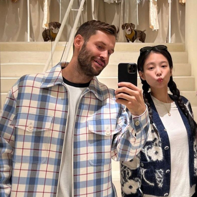 jennie blackpink simon jacquemus