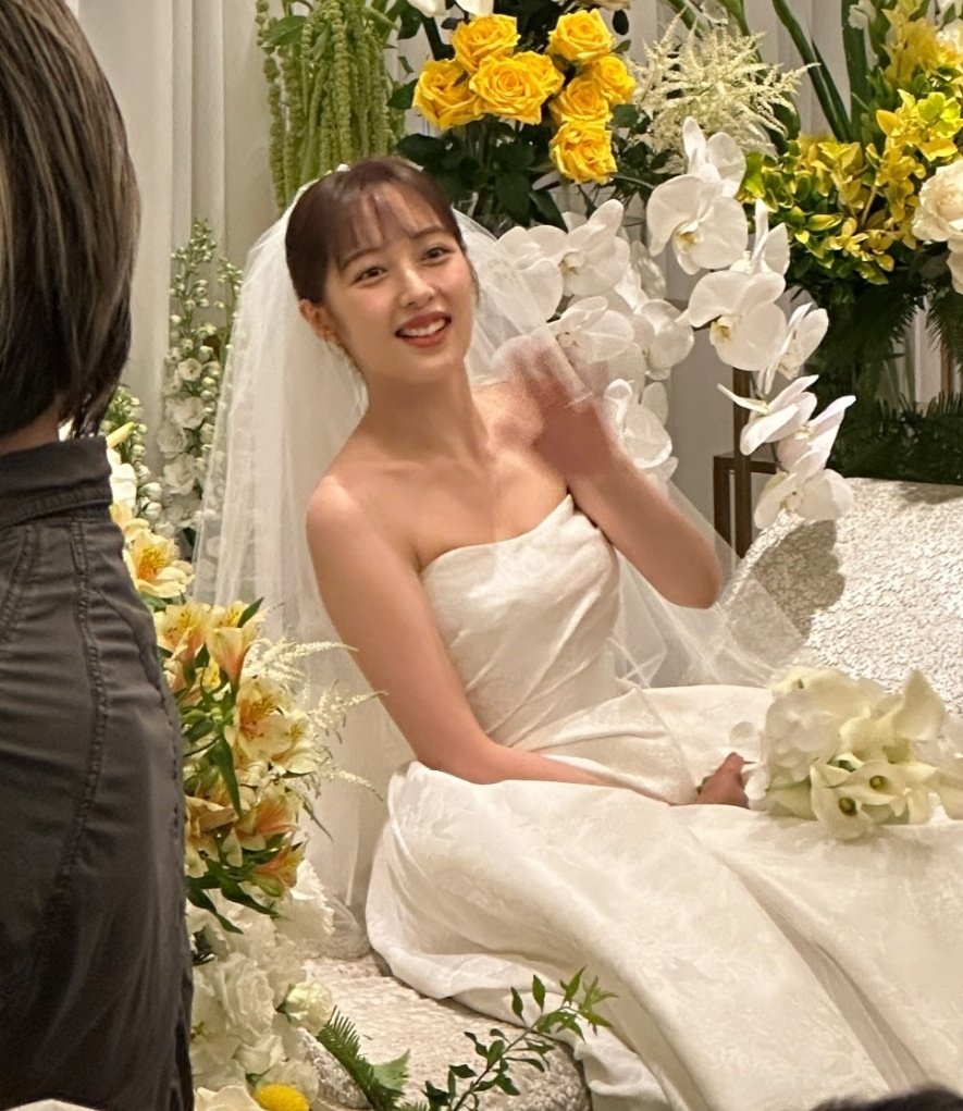 kim bora wedding