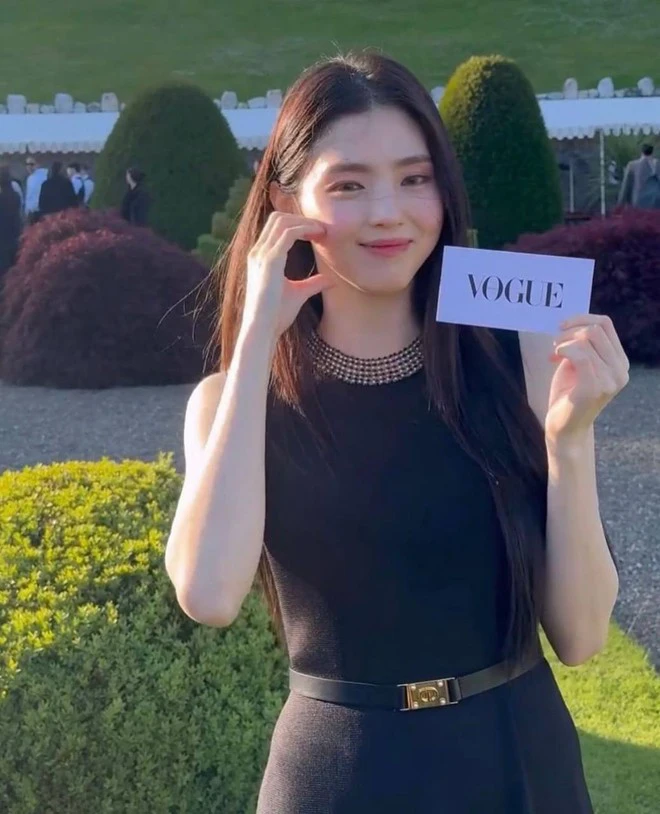 han so hee-Dior Cruise 25