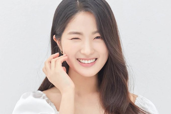 kim hye yoon