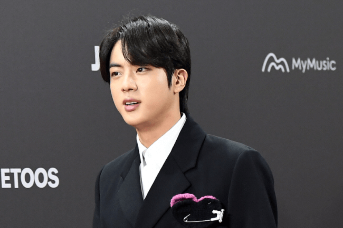 bts jin thumbnail