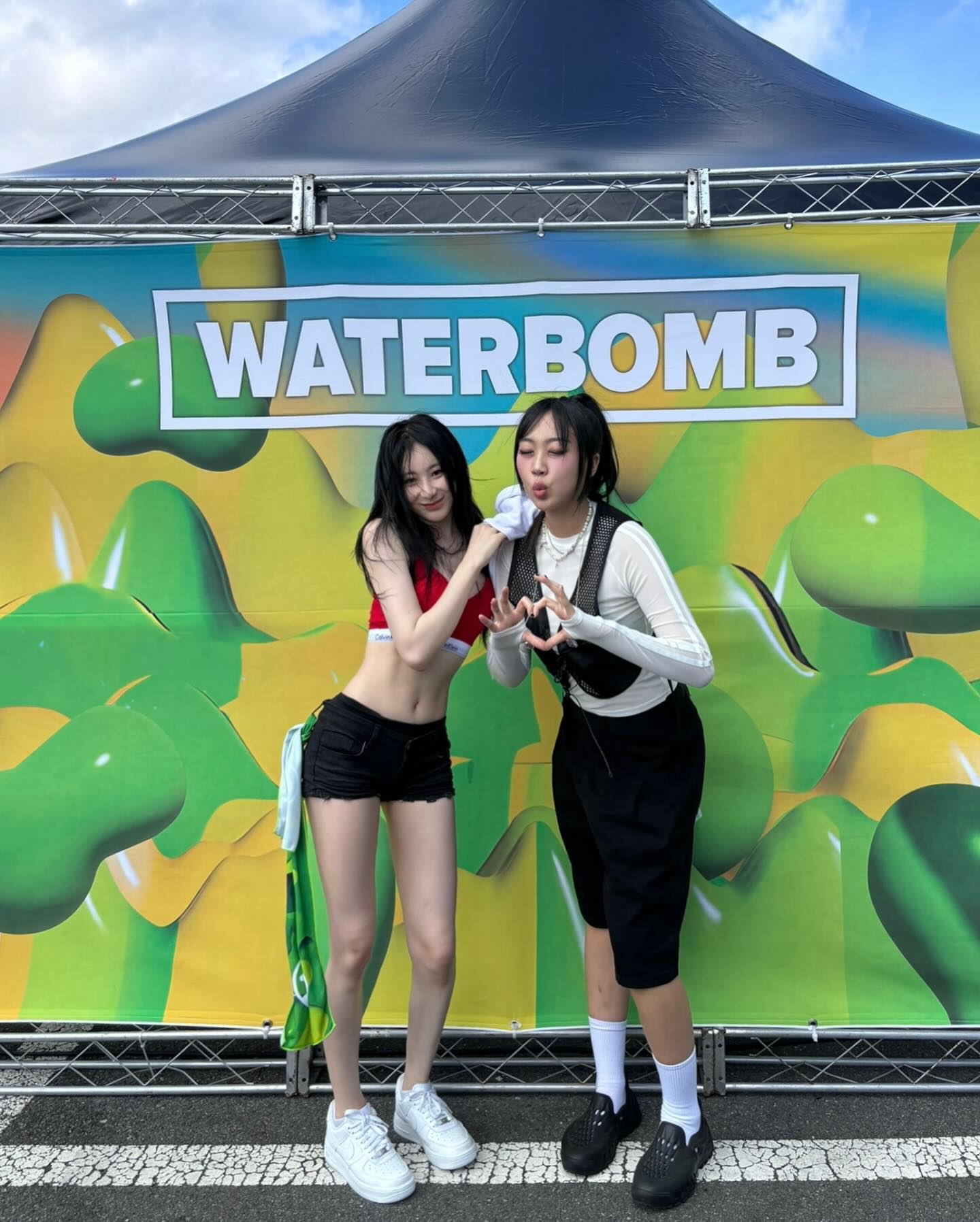 lee chaeyeon water bomb