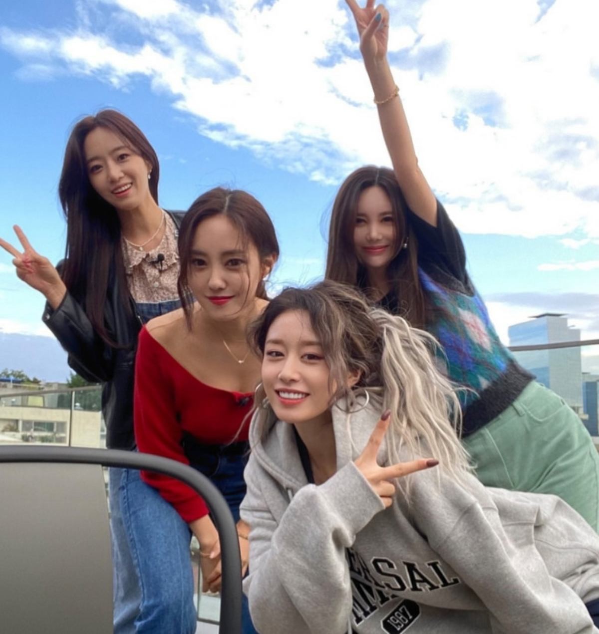 t ara