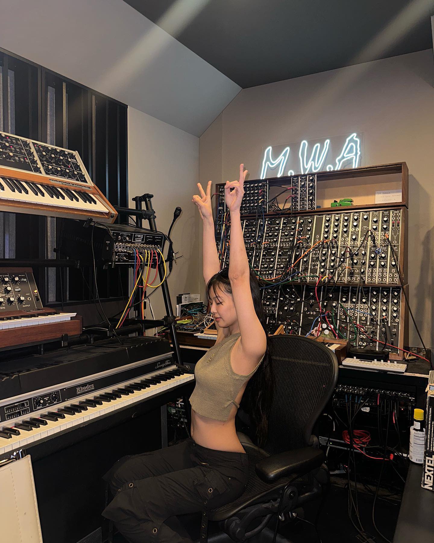 jennie la-studio
