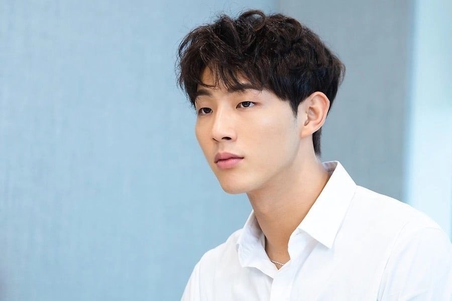 kim ji soo thumbnail