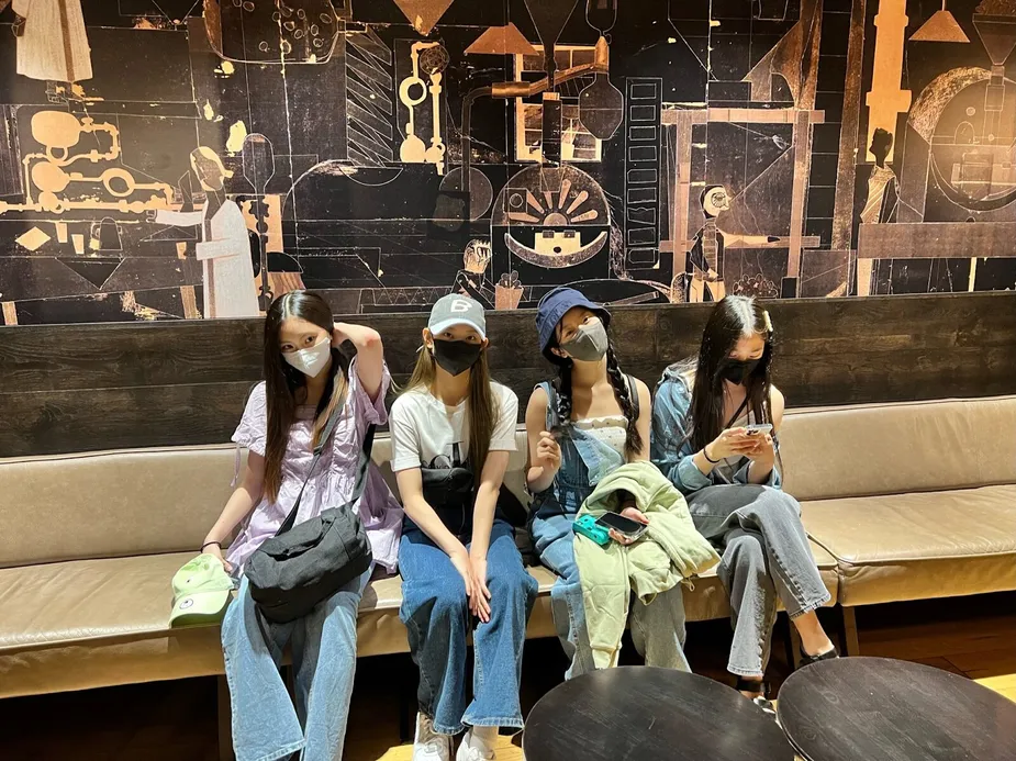 newjeans