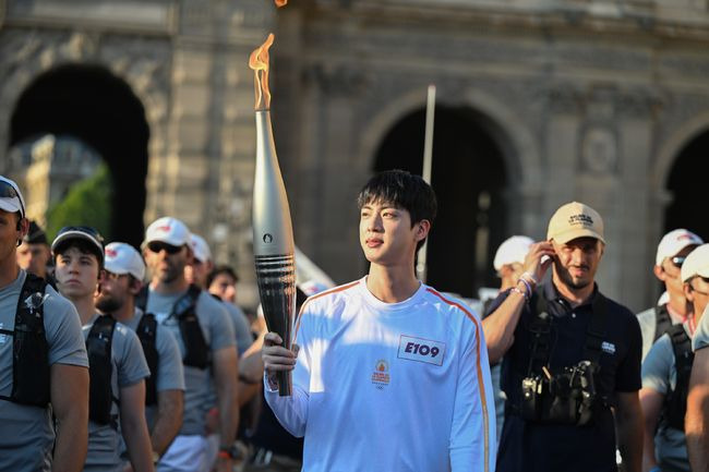 jin bts thumbnail