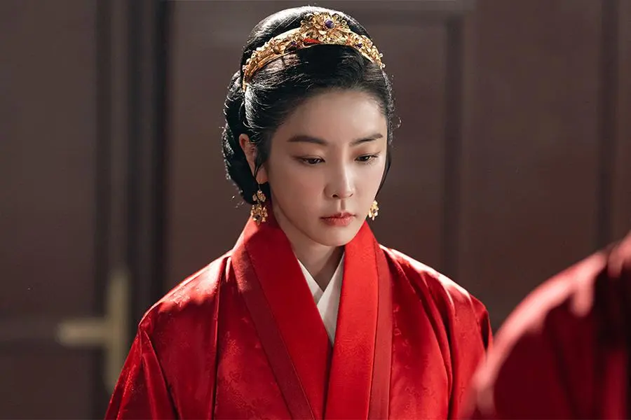 Queen Woo-jung-yu-mi-1-310824