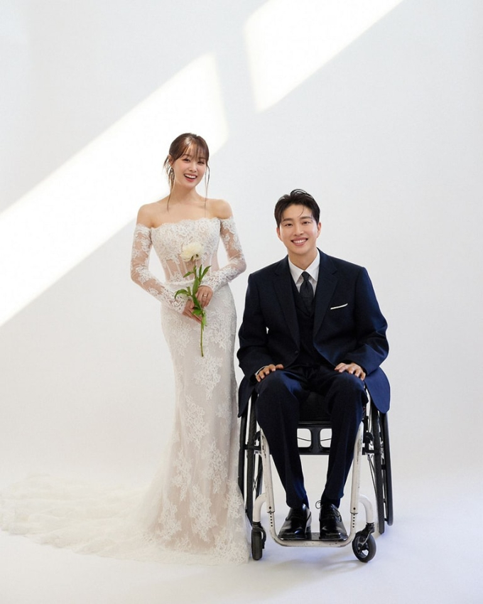song-ji-eun-park-we-250824