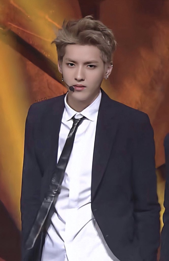 kris wu