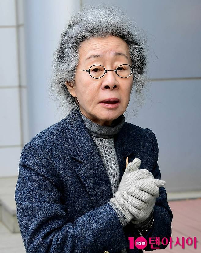 youn yuh jung