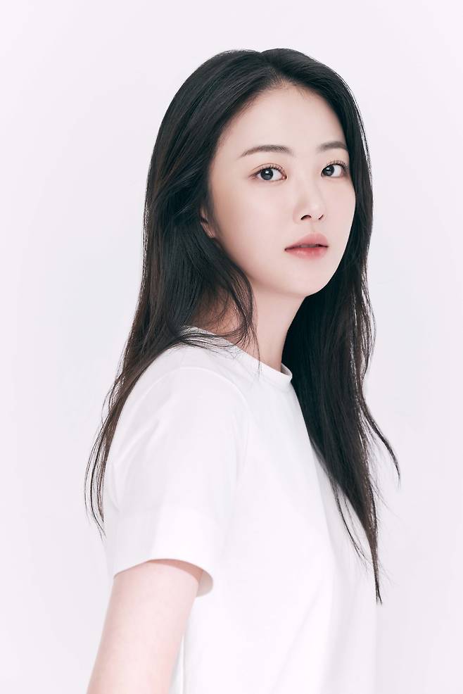 choi-hyo-joo-2-180824