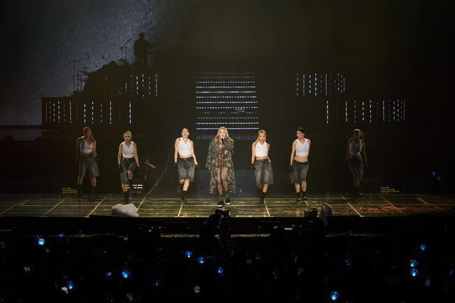 2ne1 cl thumbnail