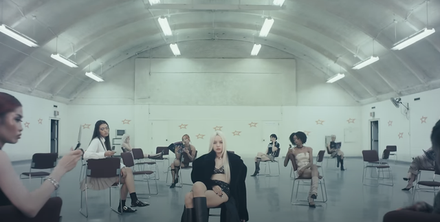 lisa mv new woman