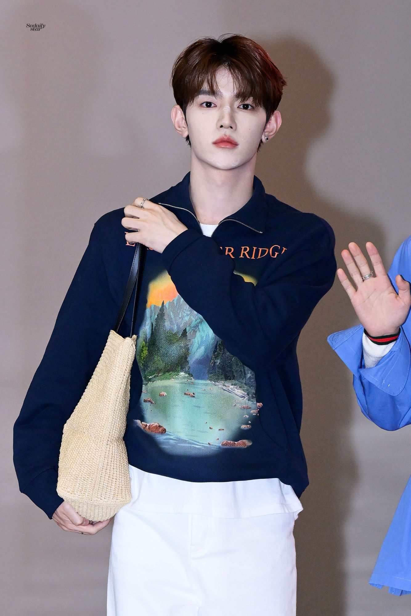 zhang hao zerobaseone