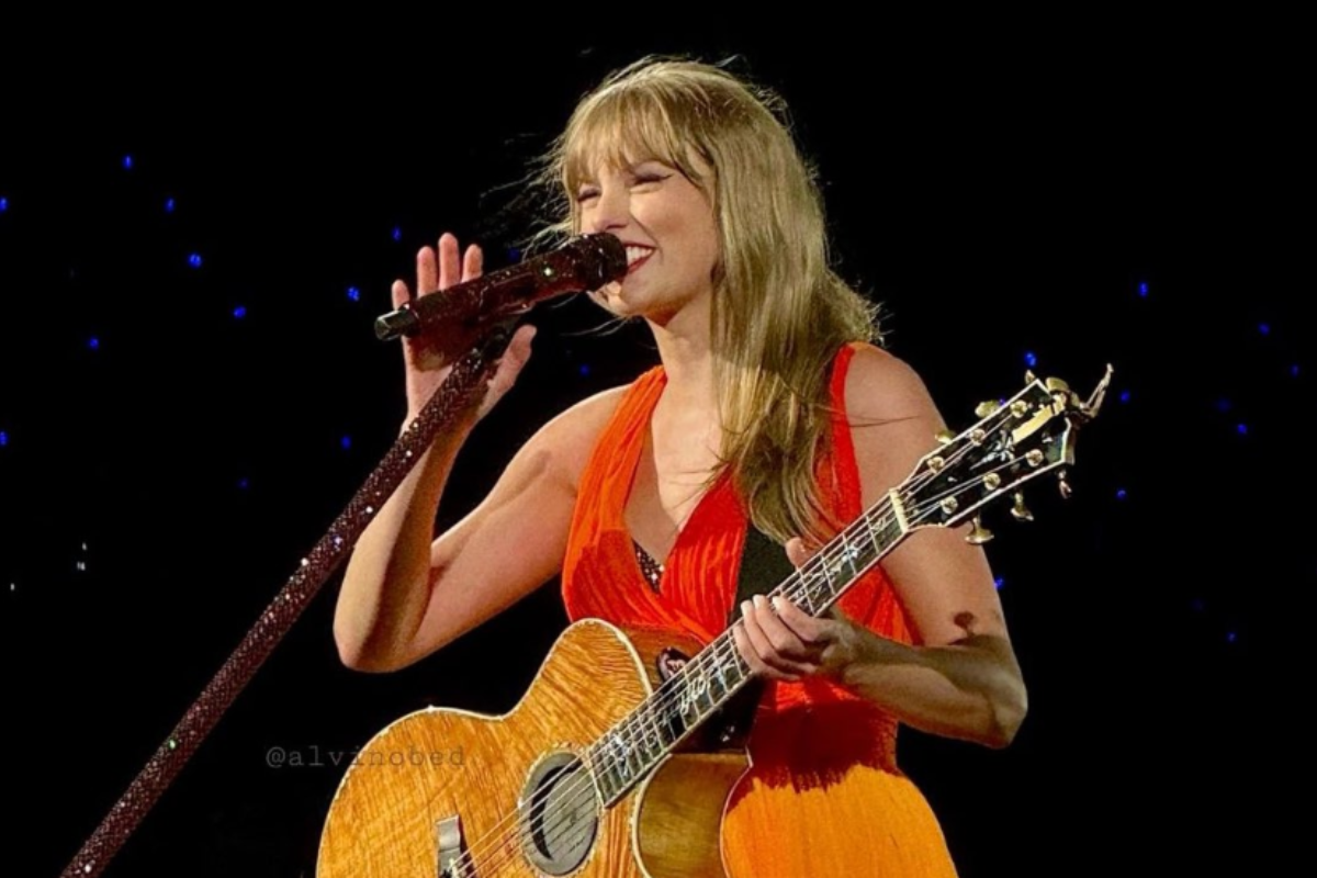 taylor swift thumbnail