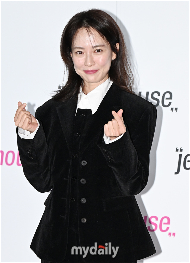 song ji hyo