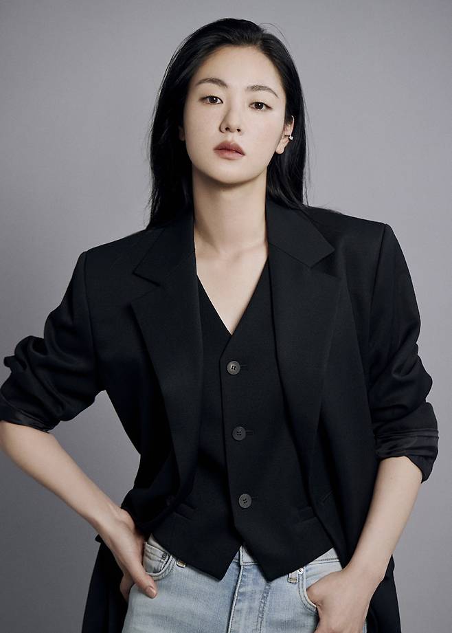 jeon yeo bin-11-093024